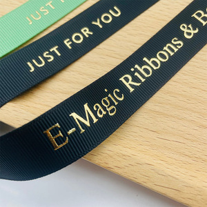 E-ma thuật tùy chỉnh tên thương hiệu polyester <span class=keywords><strong>ribbon</strong></span> màu đỏ hoặc màu đen Grosgrain <span class=keywords><strong>Ribbon</strong></span> 3D Lá vàng in <span class=keywords><strong>Ribbon</strong></span> cho gói quà tặng - Product Image 3