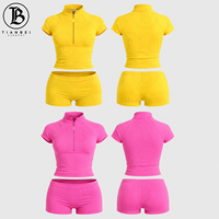 Pakaian Musim Panas 2026 Set Yoga Wanita Custom LOGO Set Olahraga Jaket Setengah Resleting Lengan Pendek dan Celana Pendek Set 2 Potong Tracksuit