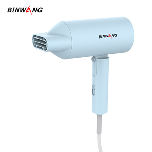 potencia 1800W de viaje ligero secador portátil compacto tamaño pequeña y tranquila secador de pelo con concentrador - Product Image 1