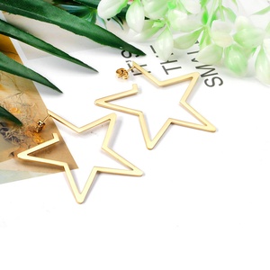 Pendientes de Aro Grandes de Acero Inoxidable con Baño de Oro de 14k, Diseño Exagerado de Mapa de África, Joyería de Lujo - Product Image 4