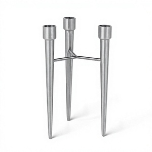 เชิงเทียนโลหะ3เสาดีไซน์หนามเงินทำด้วยมือ - Product Image 1