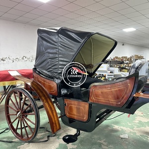 Carrozza in Legno Vintage dal Design Classico con Finitura Personalizzata, Pronta <span class=keywords><strong>per</strong></span> Eventi e Aree Panoramiche, Ideale <span class=keywords><strong>per</strong></span> Visite Turistiche e Cerimonie - Product Image 2