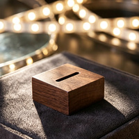 Support carré en bois pour bagues, présentoir à bijoux avec fente pour bagues de mariage et de fiançailles, décoration de comptoir de boutique et de coiffeuse