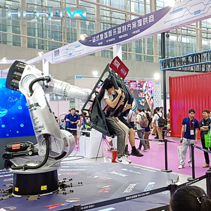HEROVR OEM ODM disponible, Arcade <span class=keywords><strong>VR</strong></span> à fort potentiel de profit, Aventure interactive <span class=keywords><strong>VR</strong></span> à mouvement <span class=keywords><strong>complet</strong></span> avec bras robotique, pour parcs intérieurs et extérieurs <span class=keywords><strong>en</strong></span> acier - Product Image 1