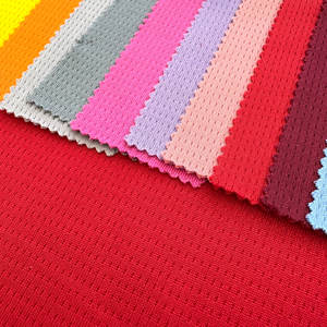 Tela <span class=keywords><strong>de</strong></span> punto elástica <span class=keywords><strong>de</strong></span> poliéster 100% para camisetas <span class=keywords><strong>de</strong></span> fútbol, jacquard <span class=keywords><strong>de</strong></span> malla <span class=keywords><strong>de</strong></span> 155 g/m², sublimación, para niños y niñas, colores sólidos, <span class=keywords><strong>de</strong></span> Tissus <span class=keywords><strong>Barcelona</strong></span> - Product Image 2