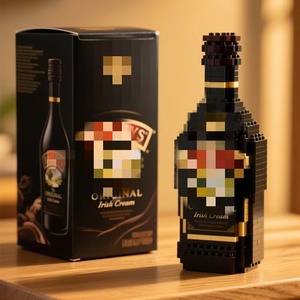 Esclusivo Set di Blocchi di Costruzione in Plastica a Forma di Bottiglia di Whisky Personalizzabile per Esposizione di Alcolici Premium e Collezioni - Product Image 2