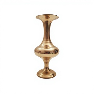 Vases en laiton de style européen pour décoration de sol, mariages et événements – Designs personnalisables et durables - Product Image 1