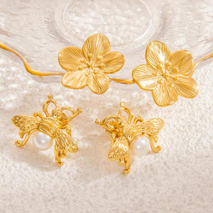 <b>Stud</b> Earrings Bee Pearl 18K Gold Plated <b>Titanium</b> Steel Insect Shape Fashion Jewelry EH11684 - Product Image 1