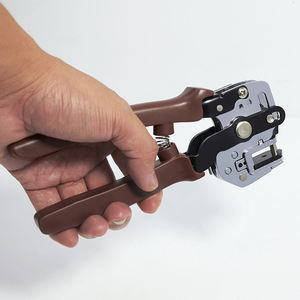 <span class=keywords><strong>Pince</strong></span> <span class=keywords><strong>à</strong></span> poinçonner multifonctionnelle en métal fin, kit de pinces <span class=keywords><strong>à</strong></span> poinçonner pour la fabrication de bijoux DIY, la réparation électronique et la fabrication de bracelets de montre - Product Image 2