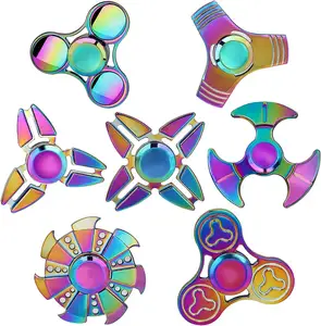 2023 colori arcobaleno di qualità di alta qualità in metallo Fidget Spinner Fidget Spinner regalo per bambini giocattolo di decompressione Fidget Spinner Baby