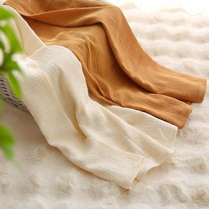 Cobertor de musselina para bebês feito de 70% bambu 30% algodão e seguro para a pele delicada do bebê - Product Image 3