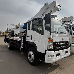 Camion léger Sinotruk HOWO, véhicule de travail aérien à flèche pliante de 25 m, transmission 4x2, stabilisateurs de type H pour les travaux en espace restreint - Product Image 2