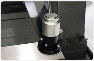 Nhà Máy bán hàng trực tiếp 5-trục Máy phay <span class=keywords><strong>CNC</strong></span> <span class=keywords><strong>CNC</strong></span> kim loại Máy phay <span class=keywords><strong>Mini</strong></span> <span class=keywords><strong>CNC</strong></span> Máy phay hỗ trợ tùy biến - Product Image 5