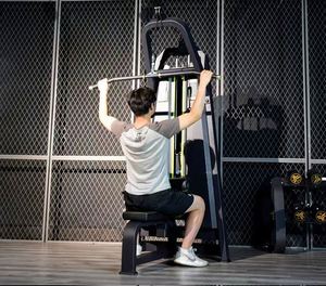 Fitness Multi-máquina todo en uno High Pull Back Trainer Hombres Fitness Machine Pecho Bíceps Hombro Tríceps - Product Image 3