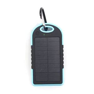 Morbido Solare Portatile della Banca di Potere Impermeabile 8000Mah Solare del Caricatore 2 Porte USB Caricatore Esterno Per Il Campeggio