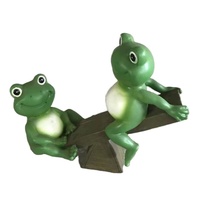 Modèle moderne de sculpture de grenouille en résine avec prince héritier princesse pour figurine d'étang de jardin emballage direct d'usine décoratif pour la maison