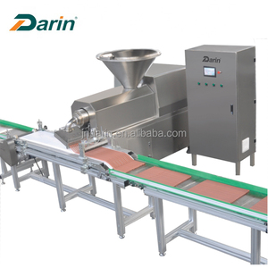 Máquina <span class=keywords><strong>de</strong></span> extrusión en frío <span class=keywords><strong>de</strong></span> alimentos para mascotas, máquina para hacer palitos <span class=keywords><strong>de</strong></span> carne, línea <span class=keywords><strong>de</strong></span> formación <span class=keywords><strong>de</strong></span> tiras <span class=keywords><strong>de</strong></span> carne <span class=keywords><strong>de</strong></span> pollo - Product Image 5