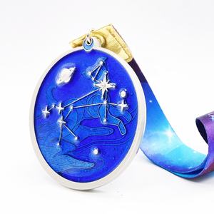 Offres OEM d'usine : Fabricant d'insignes métalliques de conception nouvelle, motif dessin animé avec incrustation de diamants, pour poitrine - Product Image 5