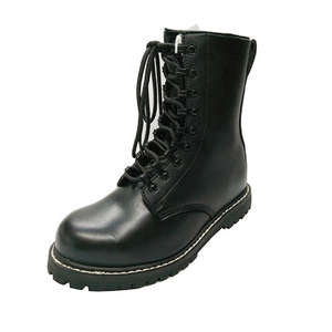 Bottes Goodyear-welted en cuir pleine fleur avec semelle extérieure en caoutchouc <span class=keywords><strong>Dr</strong></span>. <span class=keywords><strong>Martin</strong></span> Boots - Product Image 1