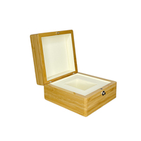 Boîte de présentation de montre en bambou brillant de luxe, écologique, anti-poussière, avec fermeture de sécurité, doublure en cuir, logo personnalisé, coffret cadeau pour montre-bracelet
