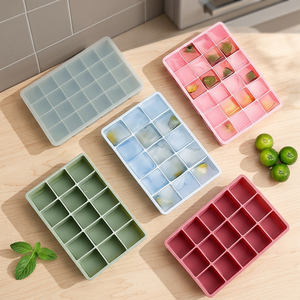 Bandeja de silicona para cubitos de hielo con tapa, molde de 15/24 rejillas de grado alimenticio de fácil desmolde para whisky, cócteles, café y preparación en la cocina - Product Image 1