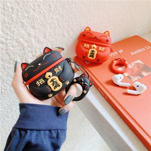 Desain Kucing Keberuntungan Kreatif untuk Pelindung Pro dengan Bahan Karet Lunak PVC untuk <span class=keywords><strong>Earphone</strong></span> - Product Image 1