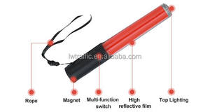 バッテリートラフィック充電式警告緑色点滅2654cm安全赤色信号機制御ガイドライト安全ワンドバトン - Product Image 4