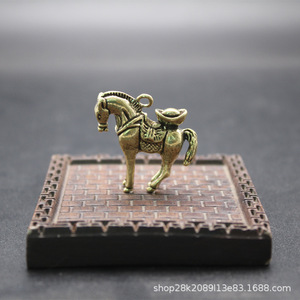 Colgante de latón vintage con forma de caballo, aleación de cobre, regalo unisex, joyería - Product Image 4
