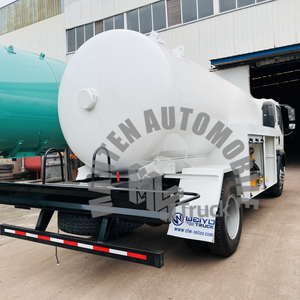 Mini camion-citerne de gaz de pétrole liquéfié à 6 roues Capacité de 3000 à 15000 litres Poupe gonflable 3-15cbm Mini camion-citerne GPL - Product Image 6