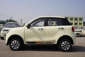 Vehículo Eléctrico Compacto Mini para Adultos, Nueva Energía, Largo Alcance, 4 Ruedas, con 101-200 km de Autonomía y 13000 W de Potencia - Product Image 3