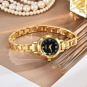 Montre à quartz vintage minimaliste pour femme, petite et élégante, avec un petit cadran rond et un bracelet en métal – idéale pour les étudiantes. - Product Image 5