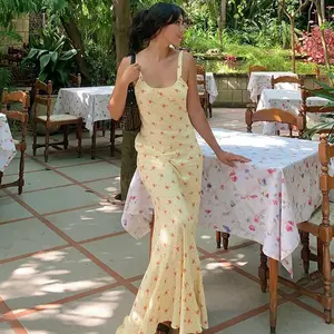 Vestidos longos largos femininos de verão amarelos macios pequenos e frescos, vestidos florais personalizados OEM personalizados