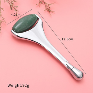 Rouleau de massage facial en jade aventurine verte à tête unique avec poignée en alliage de zinc pour lifting des yeux et anti-rides, pour une peau éclatante (vente en gros) - Product Image 4