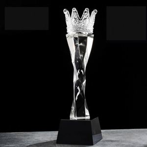 Trofeo de Cristal en Blanco de Qatar, Diseño Nuevo, Venta al Por Mayor a Precio de Fábrica, Personalizado con Logotipo Grabado, Trofeo de Cristal con Corona - Product Image 1