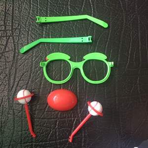 楽しいパーティーメガネバスケットボールの装飾と赤い鼻、明るい色の快適にフィットしたノベルティ眼鏡パーティー用 & お祝い - Product Image 5