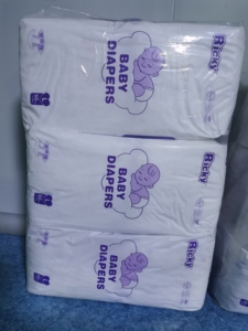 Pannolini usa e getta <span class=keywords><strong>Ricky</strong></span> Ultra-Sottili XXL, morbidi e traspiranti in tessuto non tessuto, con protezione 3D contro le perdite, certificati CE, direttamente dalla fabbrica OEM - Product Image 2