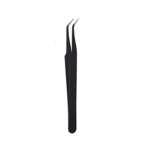 Pince à épiler pour extensions de cils en acier inoxydable, à angle personnalisé, pour volume, avec pointe dorée et manche argenté, 45 degrés - Product Image 2
