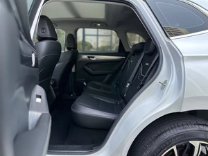 รถยนต์มือสองรับรองคุณภาพ ฮาวาล โจลิออน เอสยูวี พรีเมียม ปี 2021 รถจีน เครื่องยนต์เทอร์โบ 150 แรงม้า พวงมาลัยซ้าย ขับเคลื่อนล้อหน้า ภายในตกแต่งด้วยหนังสีเข้มระดับพรีเมียม - Product Image 6