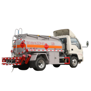 Camión Cisterna de Combustible Foton Star Usado 4x2 con Capacidad de 2200 Litros - Product Image 4