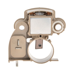 Régulateur de <span class=keywords><strong>tension</strong></span> M216 12-14V Mitsubishi 04870 <span class=keywords><strong>Alternateur</strong></span> de <span class=keywords><strong>voiture</strong></span> Modèle 131524 <span class=keywords><strong>Alternateur</strong></span> électrique - Product Image 2