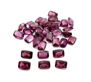 Rodolita natural granate cojín corte piedras preciosas sueltas Lote 5-7 MM granate piedra preciosa granate rodolita piedra para la fabricación de joyas - Product Image 1