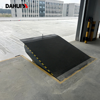 Plateforme élévatrice verticale hydraulique DAHUI DCQG 8-15 tonnes, rampe de quai portable antidérapante pour la réparation de machines en atelier