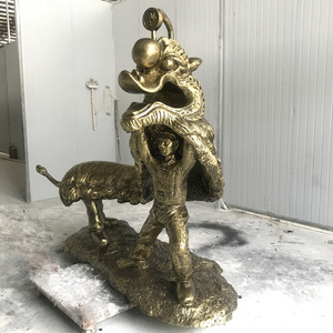 Figura de León Danzante de Resina, Escultura Hecha a Mano, Decoración para Exteriores, Estilo Tradicional, Paquete Individual - Product Image 2