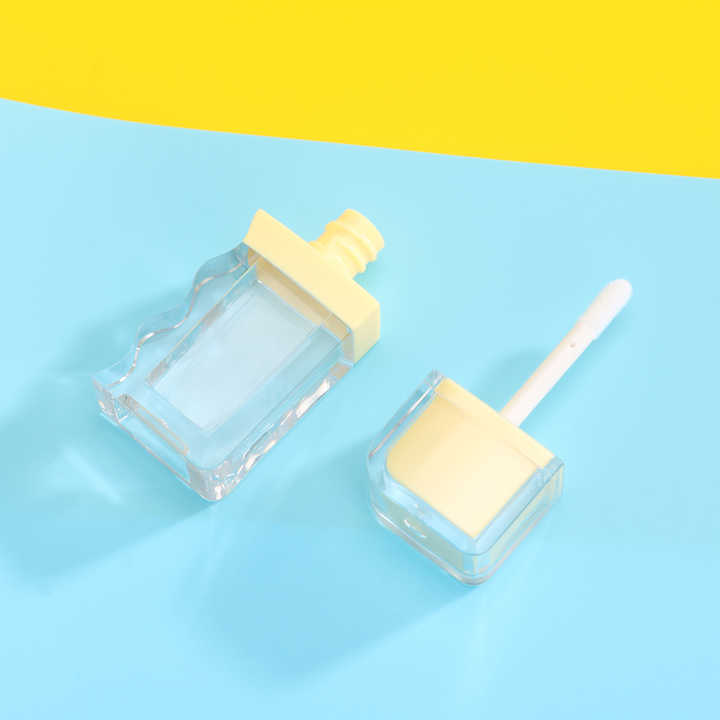 Unique Cosmetic Empty Lips Lip Gloss Tube Plastic Liquid Lipstick