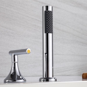 Ensemble <span class=keywords><strong>de</strong></span> robinets <span class=keywords><strong>de</strong></span> <span class=keywords><strong>baignoire</strong></span> romains avec douchette à main, montage sur pont large, robinets <span class=keywords><strong>de</strong></span> <span class=keywords><strong>baignoire</strong></span> à 5 trous, 3 poignées avec inverseur, remplisseur <span class=keywords><strong>de</strong></span> <span class=keywords><strong>baignoire</strong></span> - Product Image 4