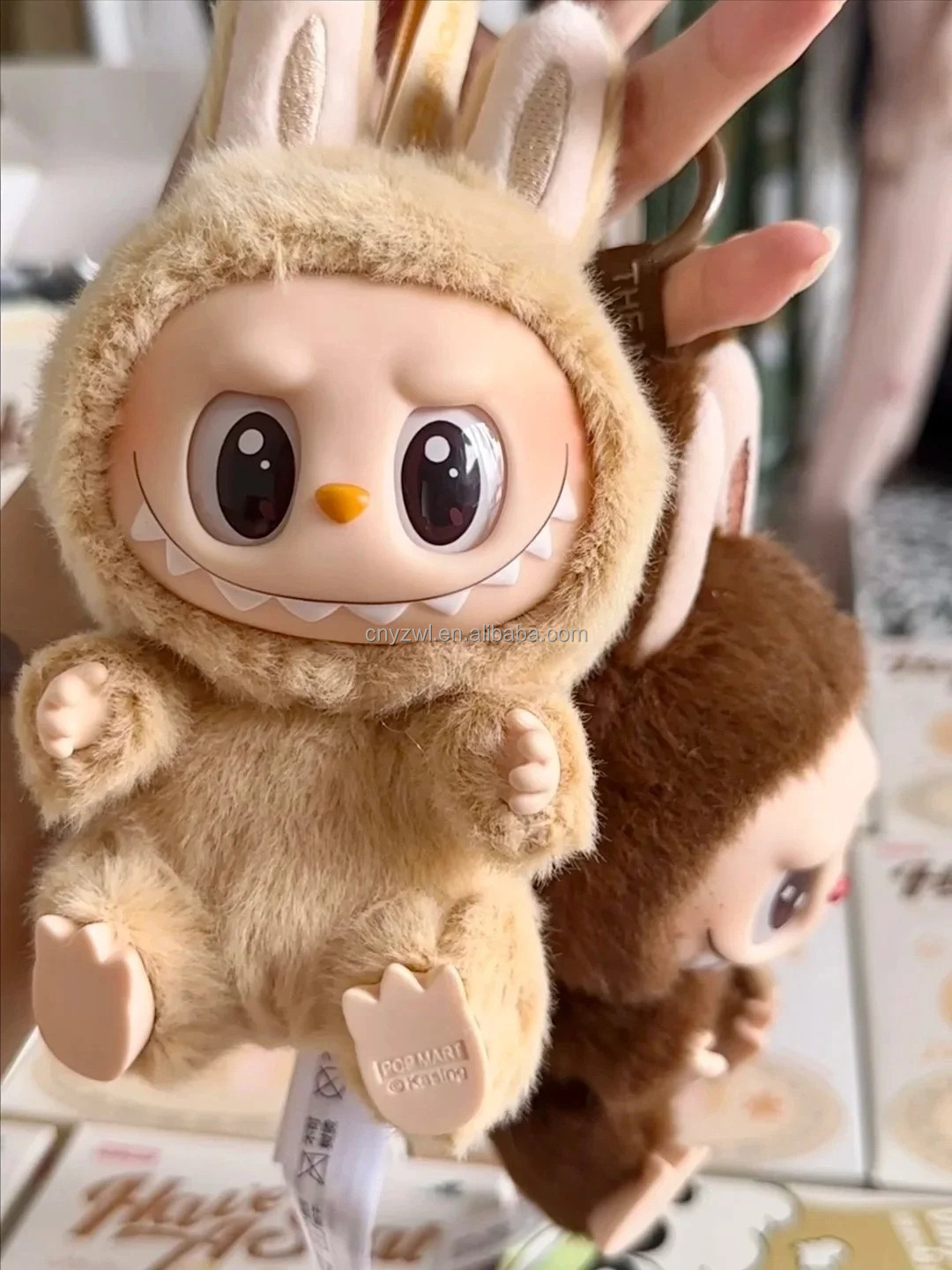 Pop mart Labubu ぬいぐるみ2体セット POP MART LABUBUラブブ ぬいぐるみキーホルダー2体の通販 by ココロ's