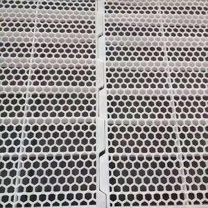 แผ่นไม้ระแนงพลาสติกสำหรับบ้านไก่มีความแข็งแรงสูงแผ่นระแนงสำหรับฟาร์มสัตว์ปีก - Product Image 5