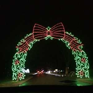 Luces LED Decorativas en Forma de Arco para Desfiles Navideños al Aire Libre, Entradas de Festivales Urbanos y Exhibiciones Nocturnas de Grandes Eventos - Product Image 1