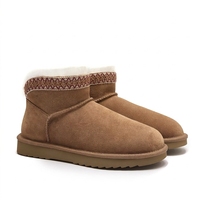 Sepatu Bot Salju Mini Wanita, Ujung Rata, Warna Solid, Hangat, Kasual, Sepatu Bot Setengah Betis, Bahan Atas Suede Nubuck, Lapisan Kulit Domba untuk Musim Gugur dan Musim Dingin
