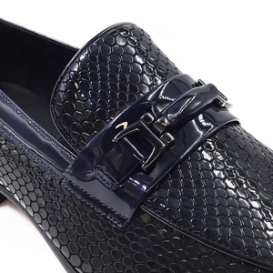 Mocasines Italianos Duraderos Hechos a Mano con Cuero Genuino, Cómodos y Fáciles de Poner, en Negro y Marrón, con Acabado Brunishing, Formales, con Logotipo Personalizado, Diseño Original de Marca - Product Image 6
